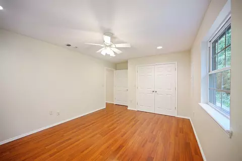 Bedroom - 482 Raintree Rd, Broken Bow, OK 74728 photo 9 of 10