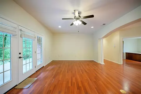 Living - 482 Raintree Rd, Broken Bow, OK 74728 photo 8 of 8