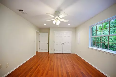 Bedroom - 482 Raintree Rd, Broken Bow, OK 74728 photo 10 of 10