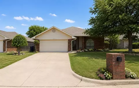 7200 NW 102nd St, Oklahoma City, OK 73162