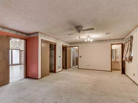 Bedroom - 3713 N Bryan Ave, Bethany, OK 73008 photo 3 of 8
