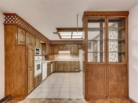 Kitchen - 3713 N Bryan Ave, Bethany, OK 73008 photo 1 of 5