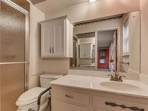 Bath - 3713 N Bryan Ave, Bethany, OK 73008 photo 1 of 2