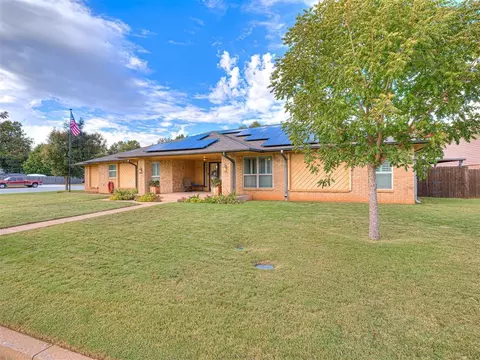 10001 Thompson Ave, Yukon, OK 73099