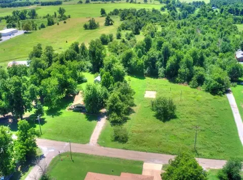 E Van Buren Street, Crescent, OK 73028