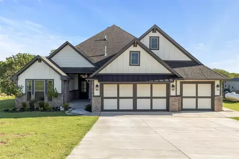1093 Wild Rye Ct, Blanchard, OK 73010