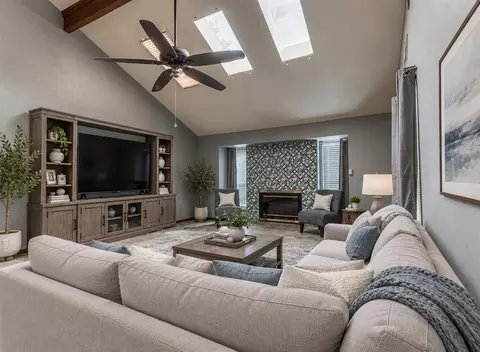 10204 Glendover Ave, Oklahoma City, OK 73162