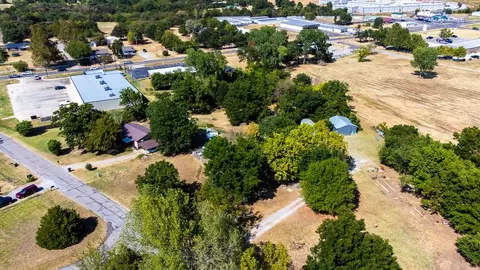 View/Area - 12812 Decker Dr, Jones, OK 73049 photo 8 of 13