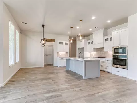 6509 NW 144th St, Oklahoma City, OK 73142