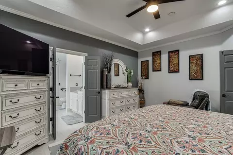 Bedroom - 1601 Laurel Pl, Edmond, OK 73003 photo 7 of 7