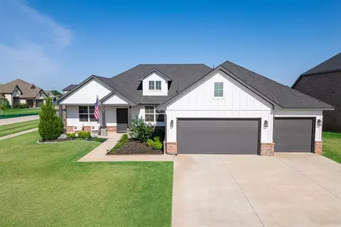 1514 Pineridge Cir, Piedmont, OK 73078