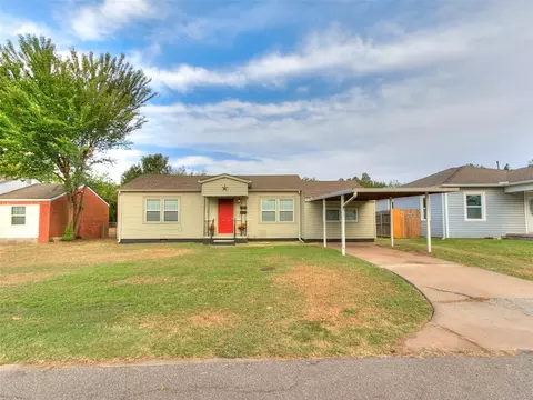 1106 Jet Dr, Midwest City, OK 73110