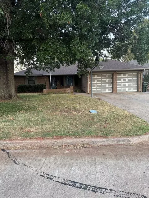 3713 Rolling Lane Cir, Midwest City, OK 73110