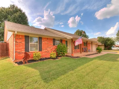 629 N Canadian Ter, Mustang, OK 73064