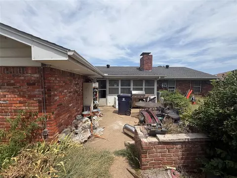 1300 NE 47th St, Oklahoma City, OK 73111