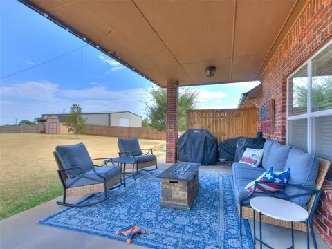 Exterior - 4260 Sundance Ln, Newalla, OK 74857 photo 4 of 8
