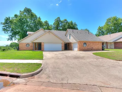 2808 Shoreridge Ave #2810, Norman, OK 73072