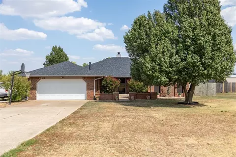 618 Mustang Ne Rd, Piedmont, OK 73078