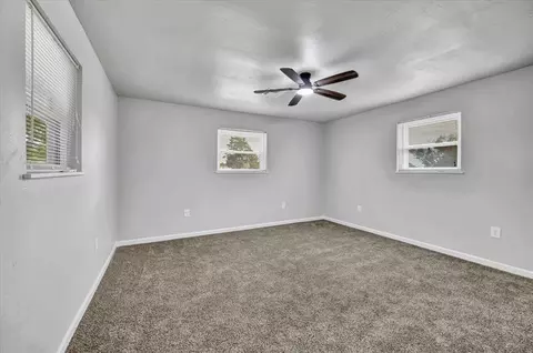 Bedroom - 329131 E Lincoln St, Harrah, OK 73045 photo 6 of 6
