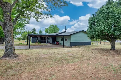 Other - 329131 E Lincoln St, Harrah, OK 73045 photo 1 of 16
