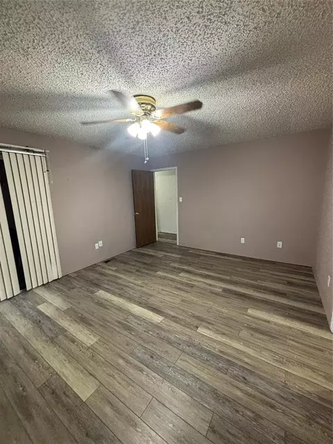 Bedroom - 417 Boulder Ct, Norman, OK 73072 photo 7 of 8