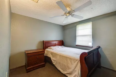 Bedroom - 628 Baer Dr, Moore, OK 73160 photo 3 of 6