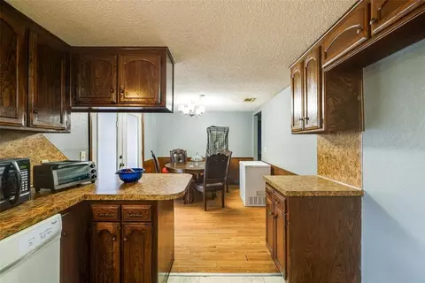 Other - 628 Baer Dr, Moore, OK 73160 photo 4 of 6