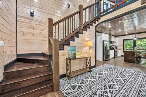 Entry Way - 106 W Eagle Mountain Trl, Broken Bow, OK 74728 photo 1 of 1