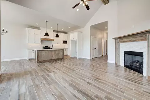 Living - 2003 Leo Ct, Blanchard, OK 73010 photo 5 of 6