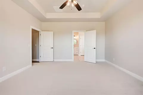 Bedroom - 2003 Leo Ct, Blanchard, OK 73010 photo 4 of 8
