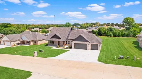 11460 White Tail Rdg, Guthrie, OK 73044