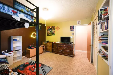 Bedroom - 1909 Willard Dr, Altus, OK 73521 photo 1 of 7