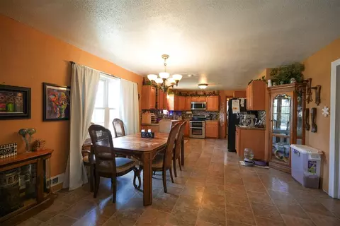 Dining - 1909 Willard Dr, Altus, OK 73521 photo 1 of 1