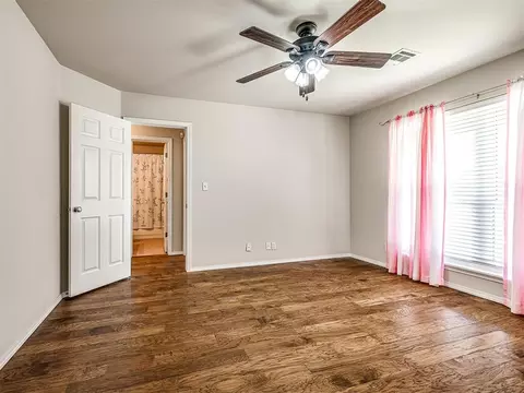 Bedroom - 21263 E 39th St, Broken Arrow, OK 74014 photo 3 of 6