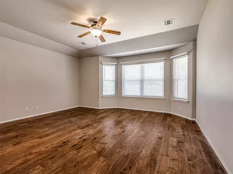 Living - 21263 E 39th St, Broken Arrow, OK 74014 photo 4 of 4