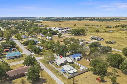 View/Area - 402 W A St, Ringling, OK 73456 photo 5 of 6