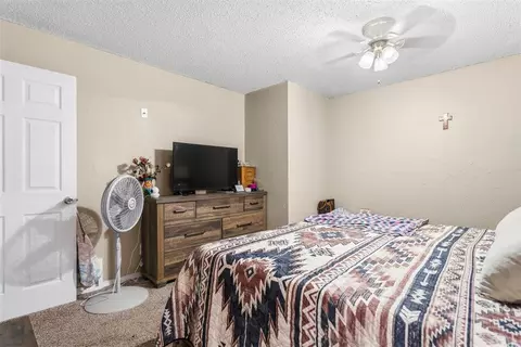 Bedroom - 402 W A St, Ringling, OK 73456 photo 2 of 6