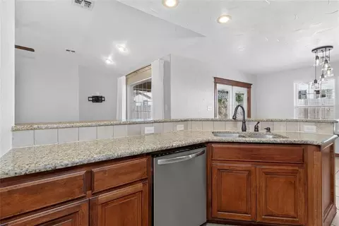 Kitchen - 1105 Hershel Dr, Elgin, OK 73538 photo 2 of 4
