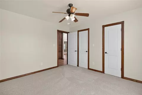 Bedroom - 1105 Hershel Dr, Elgin, OK 73538 photo 7 of 9