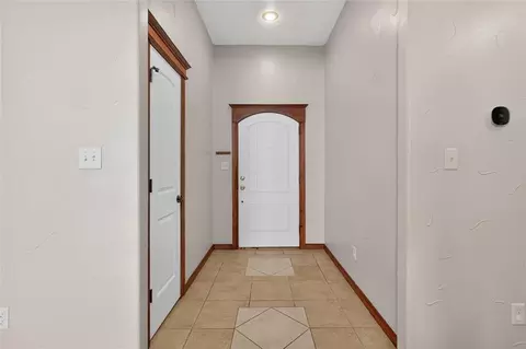 Entry Way - 1105 Hershel Dr, Elgin, OK 73538 photo 1 of 3