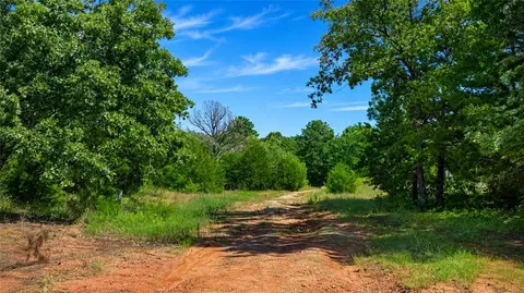 30226 Hamilton Rd, Macomb, OK 74852 photo 6