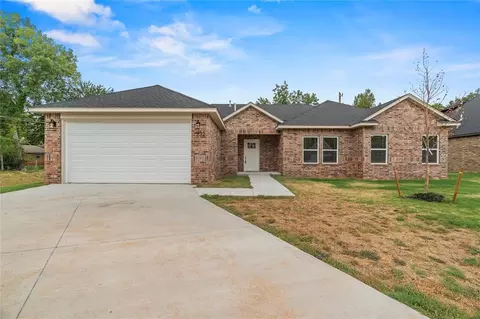 232 E Abbot Ln, Mustang, OK 73064