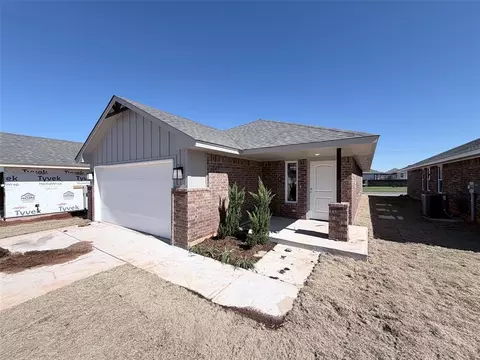 19608 Bascom St, Edmond, OK 73012 photo 2