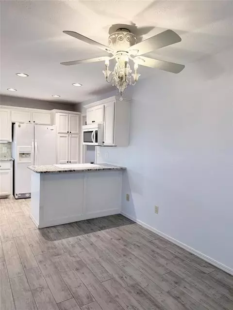 Kitchen - 2816 Dalewood Pl, Norman, OK 73071 photo 1 of 5