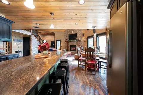Kitchen - 401 S Eagle Mountain Trl, Broken Bow, OK 74728 photo 1 of 3