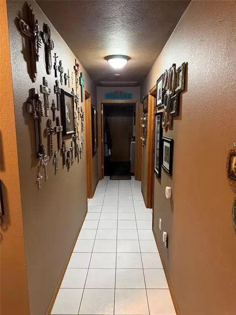 Entry Way - 873 Oaklawn Dr, Tuttle, OK 73089 photo 1 of 1