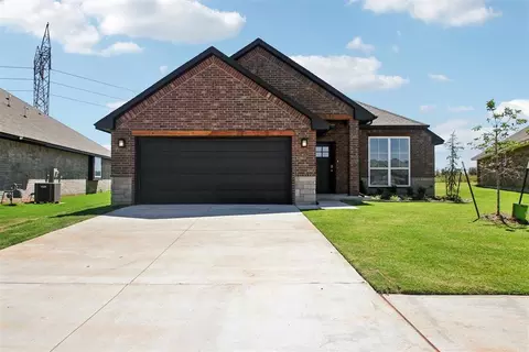 14012 Tybee Island Dr, Yukon, OK 73099