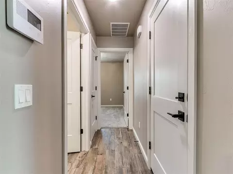 Entry Way - 796 Harrison St, Harrah, OK 73045 photo 1 of 3