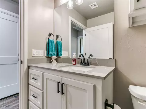 Bath - 796 Harrison St, Harrah, OK 73045 photo 6 of 6