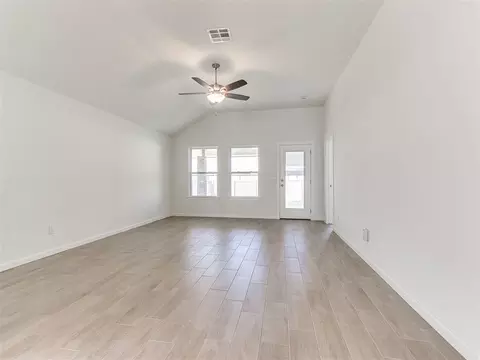 Living - 18029 Austin Ct, Edmond, OK 73012 photo 3 of 4